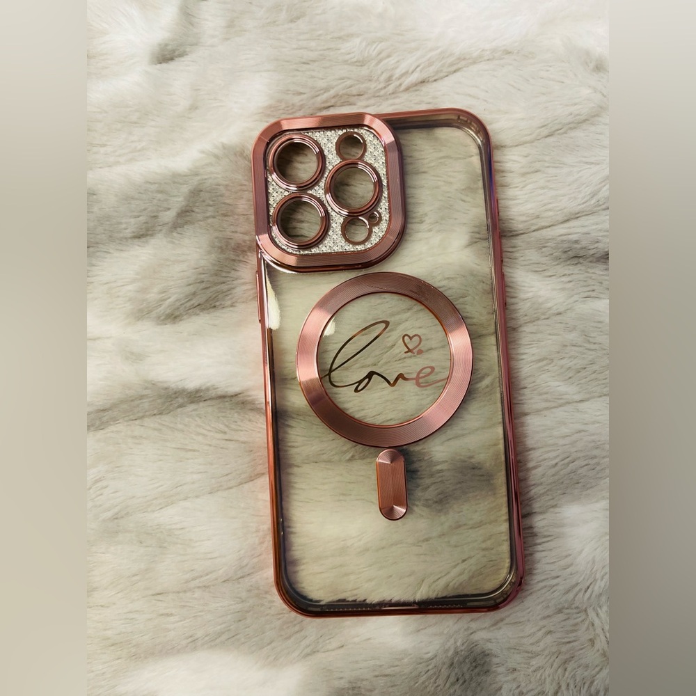Elegant Rose Gold Phone Case 15 pro max with screen protector